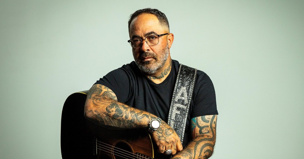 Staind’s Aaron Lewis Announces Acoustic Concert at the Dow Event Center