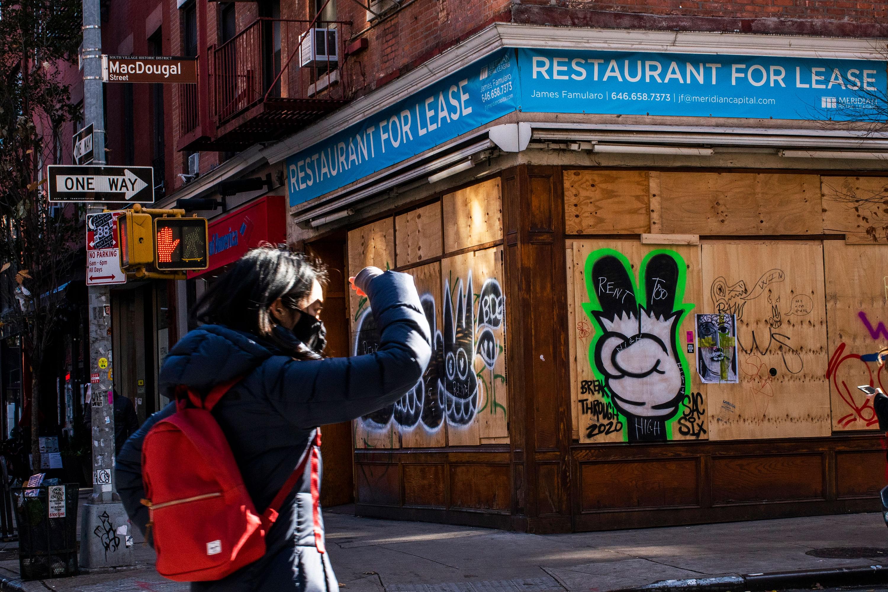 10,000 US Restaurants Expected to Close In Next 3 Weeks