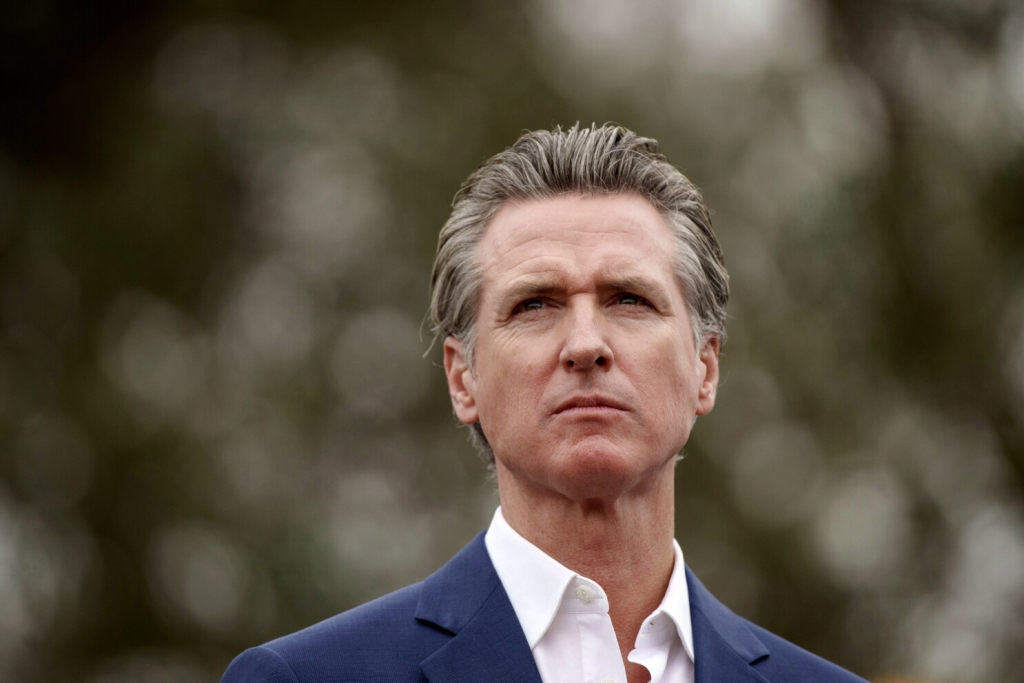 Newsom Says California Could Offer EV Rebates If Trump Eliminates Fed Tax Credit KMJAF1