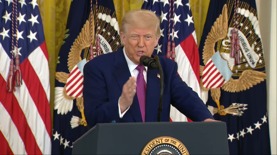 Trump Blocks California’s “Crazy” 2035 EV Mandate