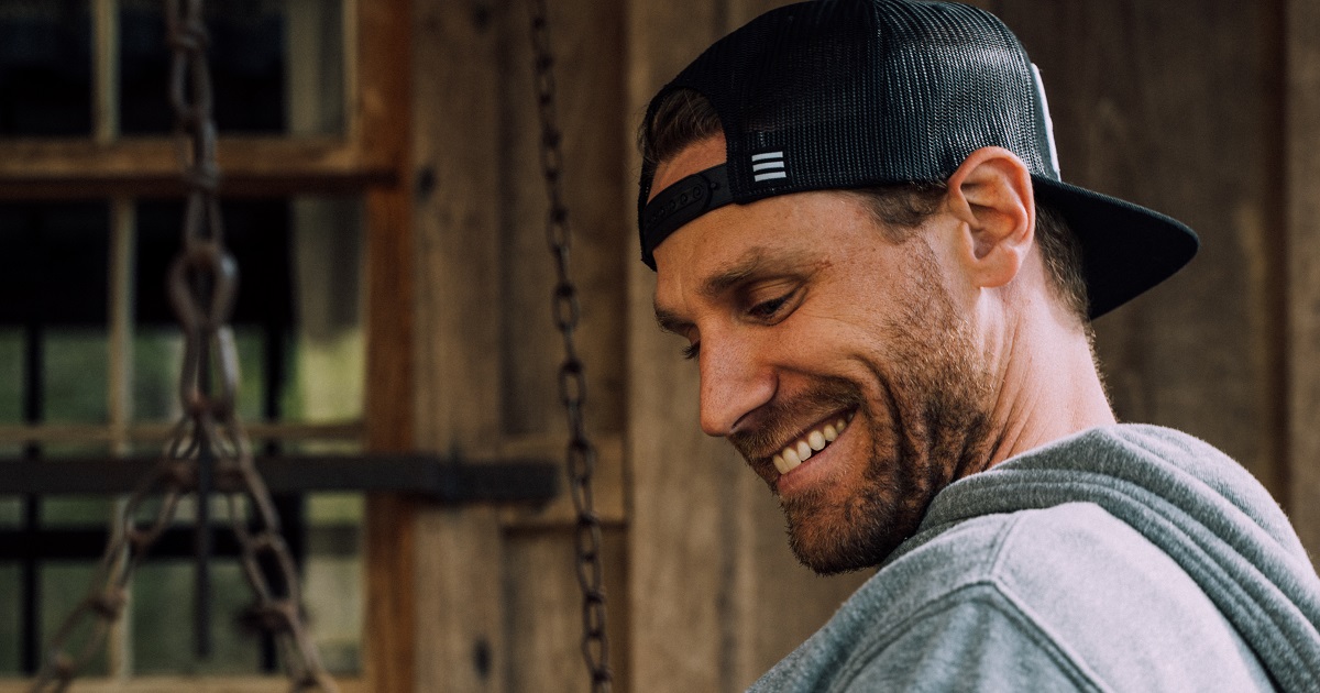 Chase Rice Takes “Drinkin’ Beer. Talkin’ God. Amen” Live