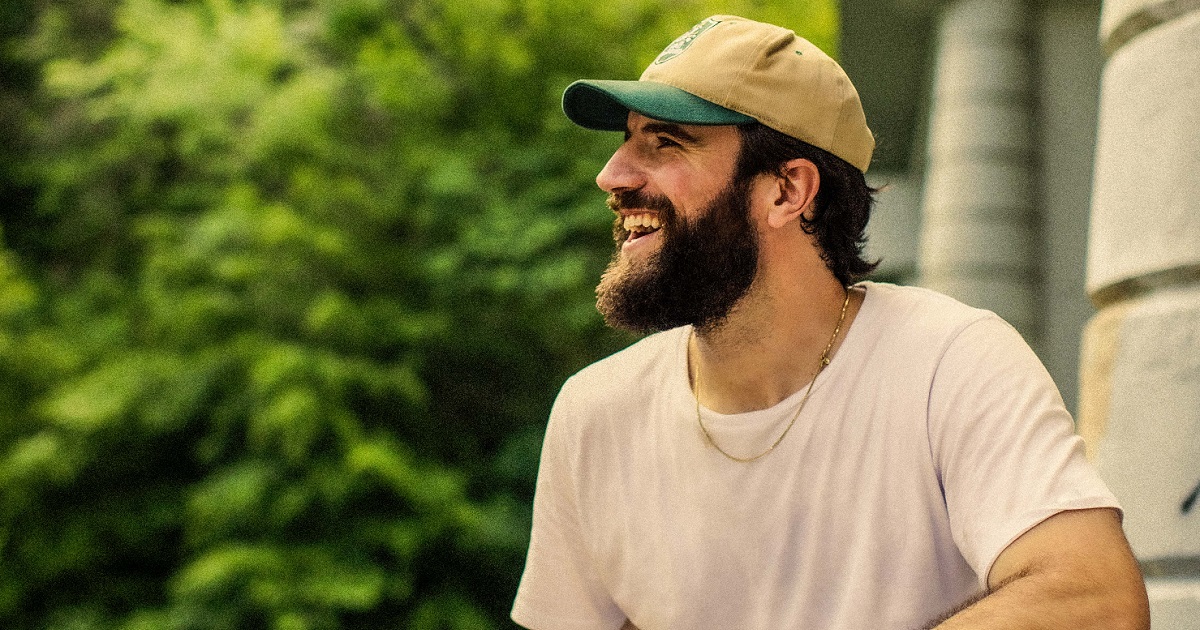 Sam Hunt Releases His New Single – “Water Under The Bridge”