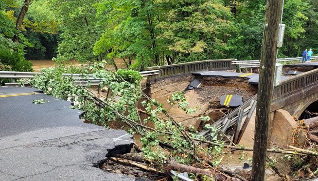 Flash floods from ‘training thunderstorms’ leave 2 dead in Connecticut