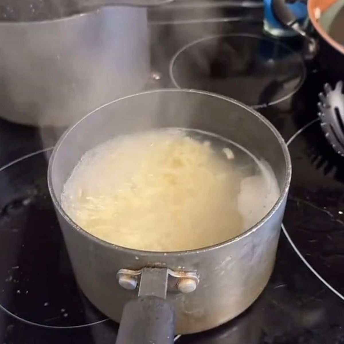 Shreveport TikTok Life Hack: Make Pasta Stir Itself