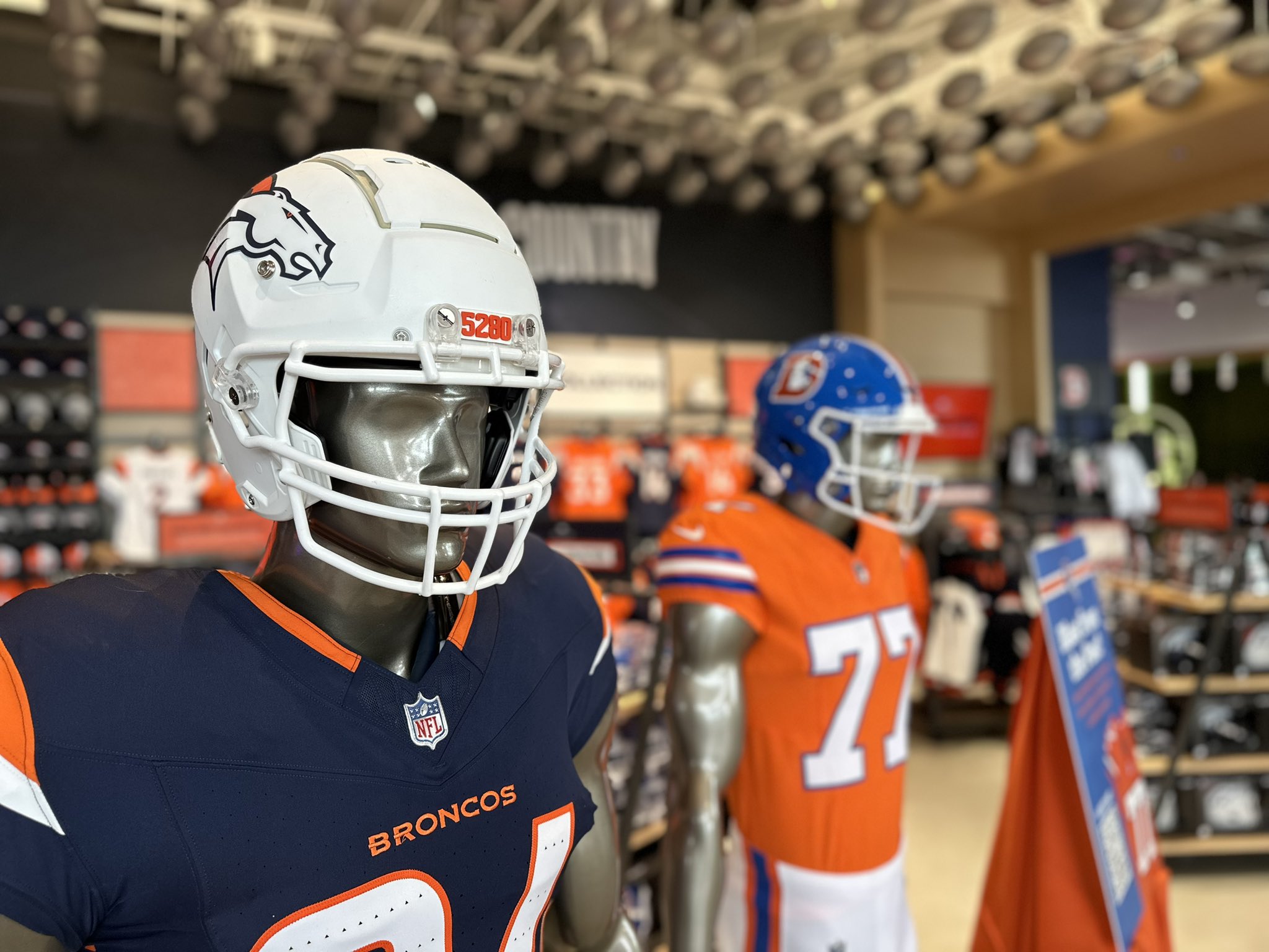 Broncos Unveil New Uniforms, Including 1977 Throwbacks