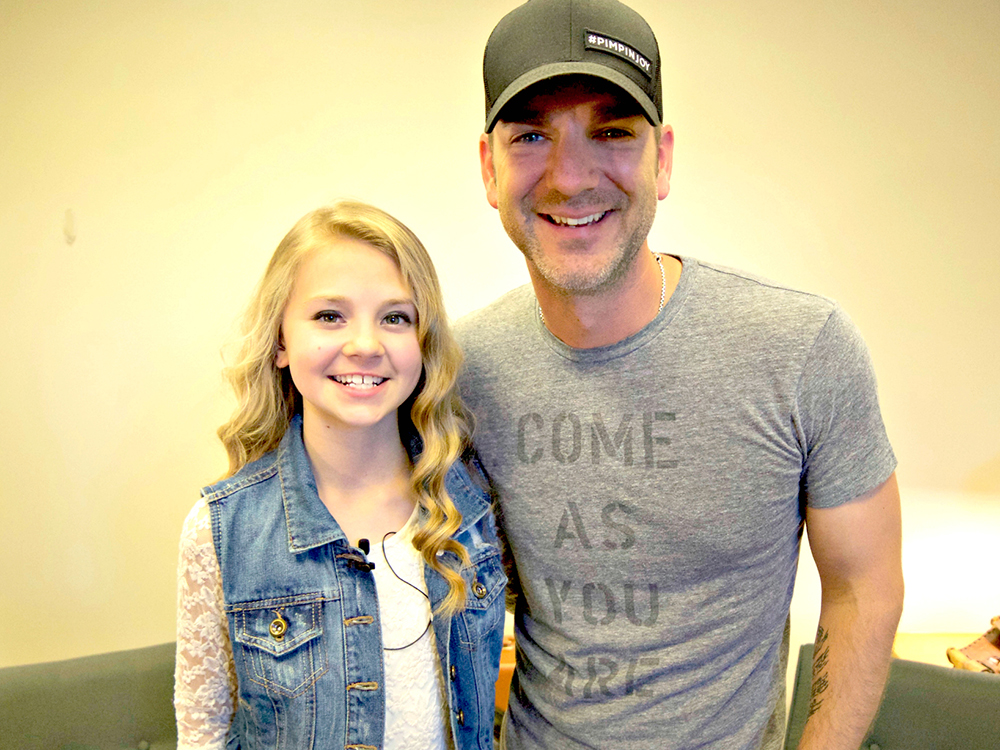 Watch Craig Campbell Duet With 12-year-old,Tegan Marie