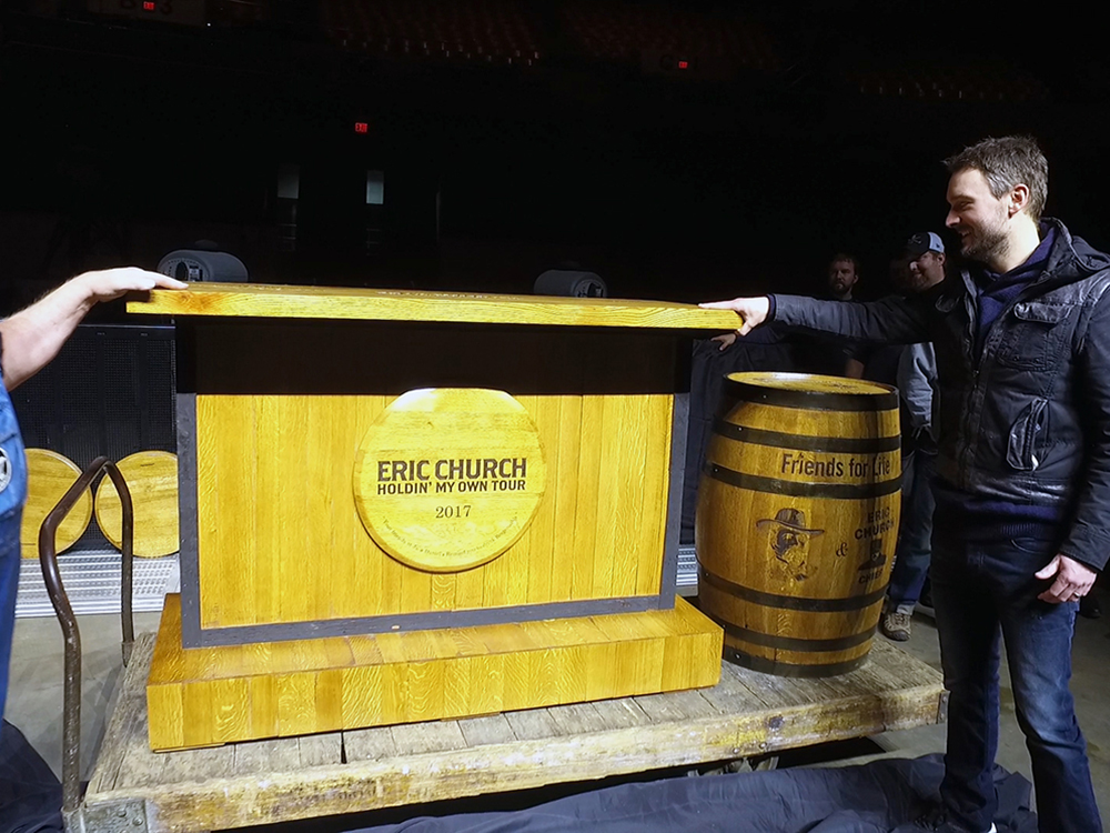 Eric Church Receives One-of-a-Kind Whiskey Barrel and Bar From Jack Daniel’s