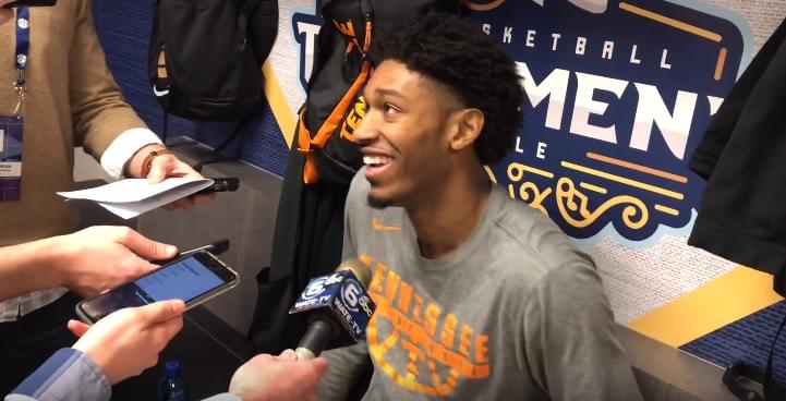 Video: Kyle Alexander on Schofield dunk “Oh my gosh. I got to see my roommate fly today.”