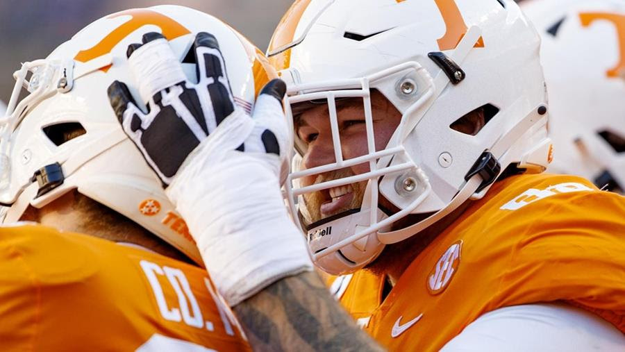 Three Vols Tabbed to 2021 Preseason All-SEC Media Team