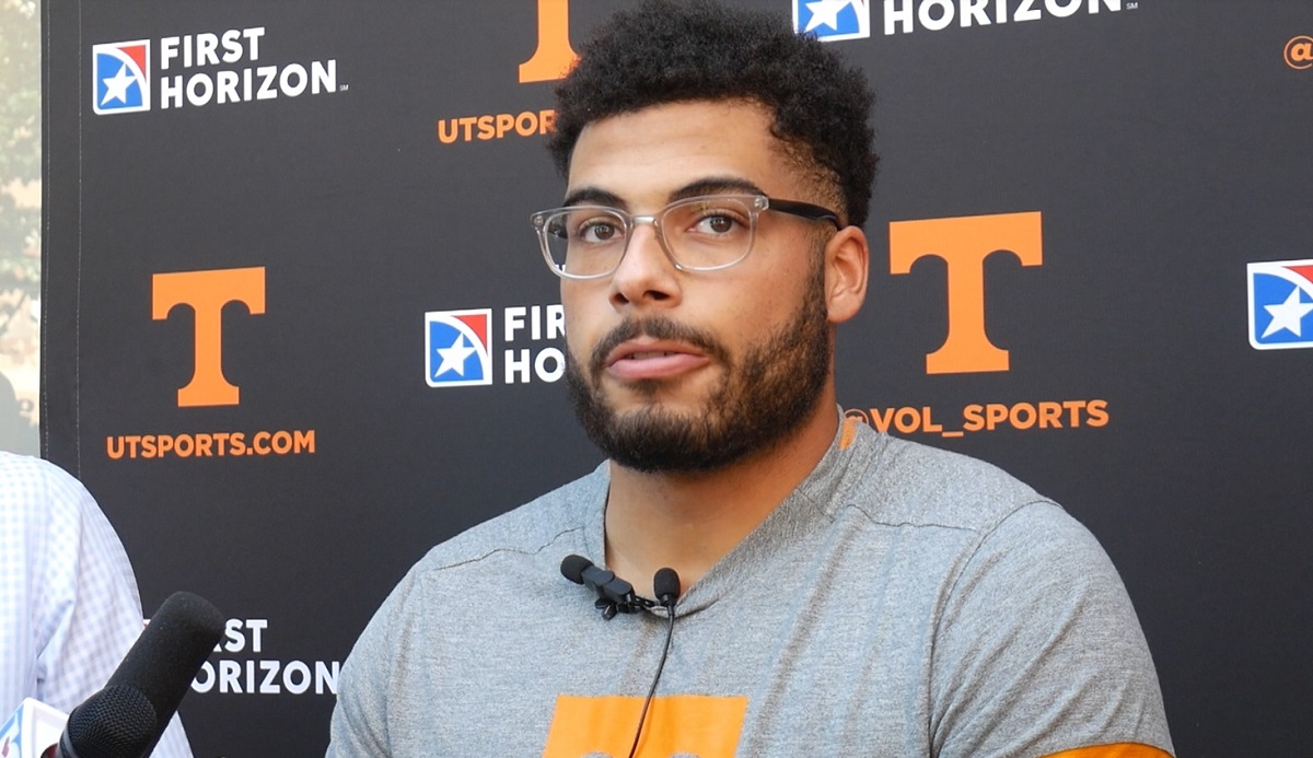 WATCH: Warren on UF game “It got loud and we saw some errors that we made because of it”