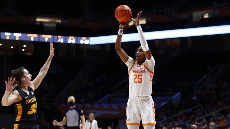 Highlights/Postgame/Stats/Story: #13/10 Lady Vols Cruise To 76-62 Win Over Missouri