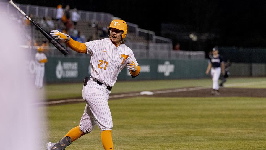 Stats/Story: Beck’s Grand Slam Blasts #1/1 Vols to Series Win