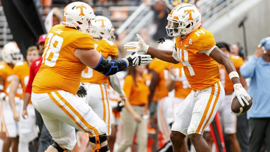 Vols Crack Top Five, Sit at No. 3 in AP, 4 in Coaches Poll