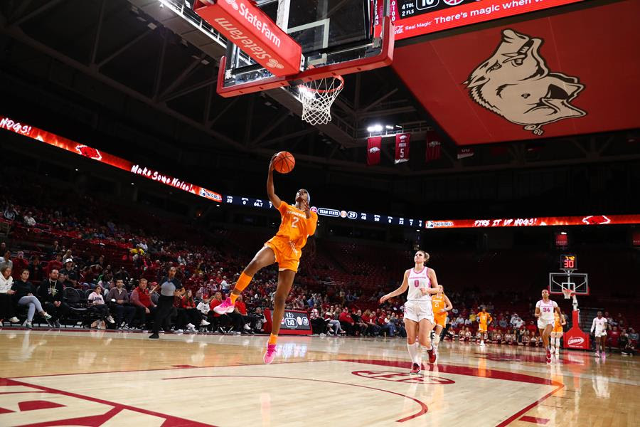 Highlights/Postgame/Stats/Story: Lady Vols Dominate The Razorbacks, 87-67