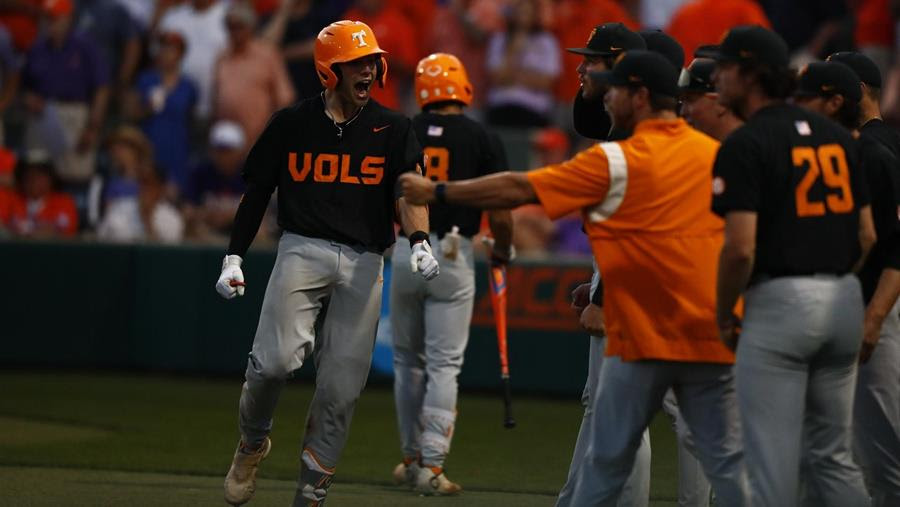 Postgame/Stats/Story: Vols Win Instant Classic Over #4 Clemson, 6-5 in 14 innings, to Advance to Regional Final