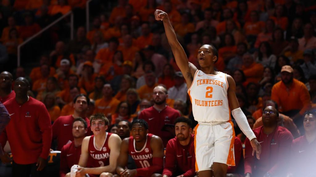 #6/7 VOLS ROLL PAST ALABAMA, 91-71