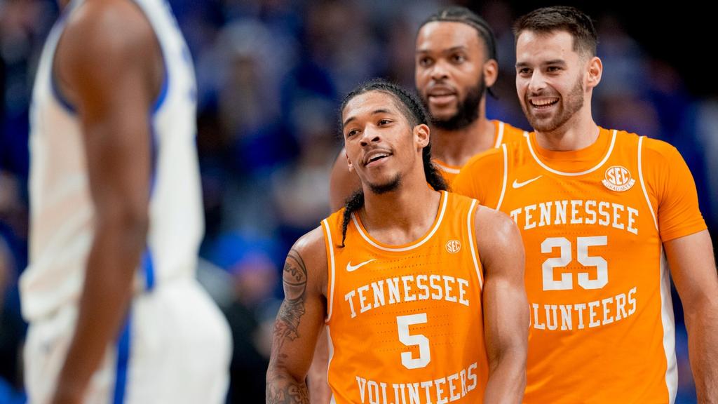 VOLS EARN NINTH STRAIGHT TOP-10 RANKING