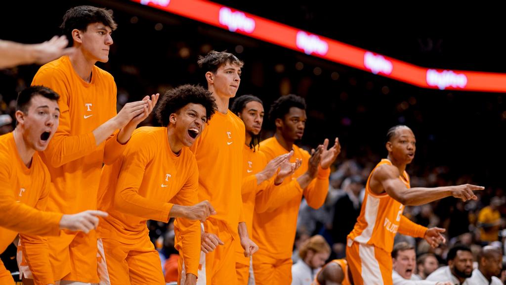 Vols Claim Season-Best No. 4 Ranking