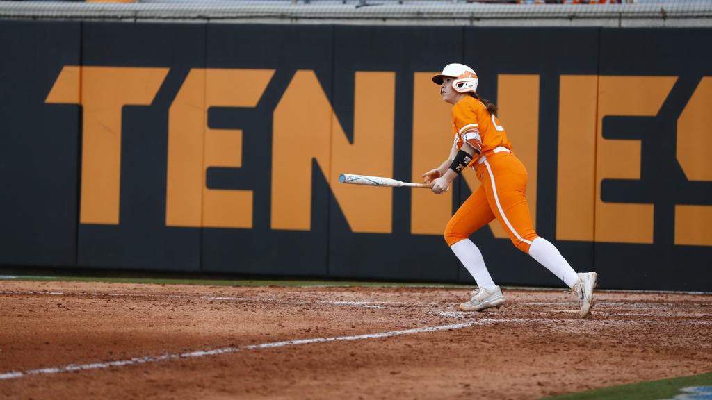 LONG BALL POWERS #9 TENNESSEE TO TWO WINS SUNDAY