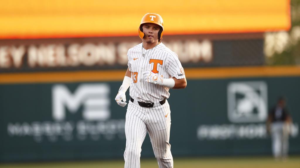 #2 VOLS BLAST SIX HOMERS TO TOPPLE KNIGHTS, 20-5