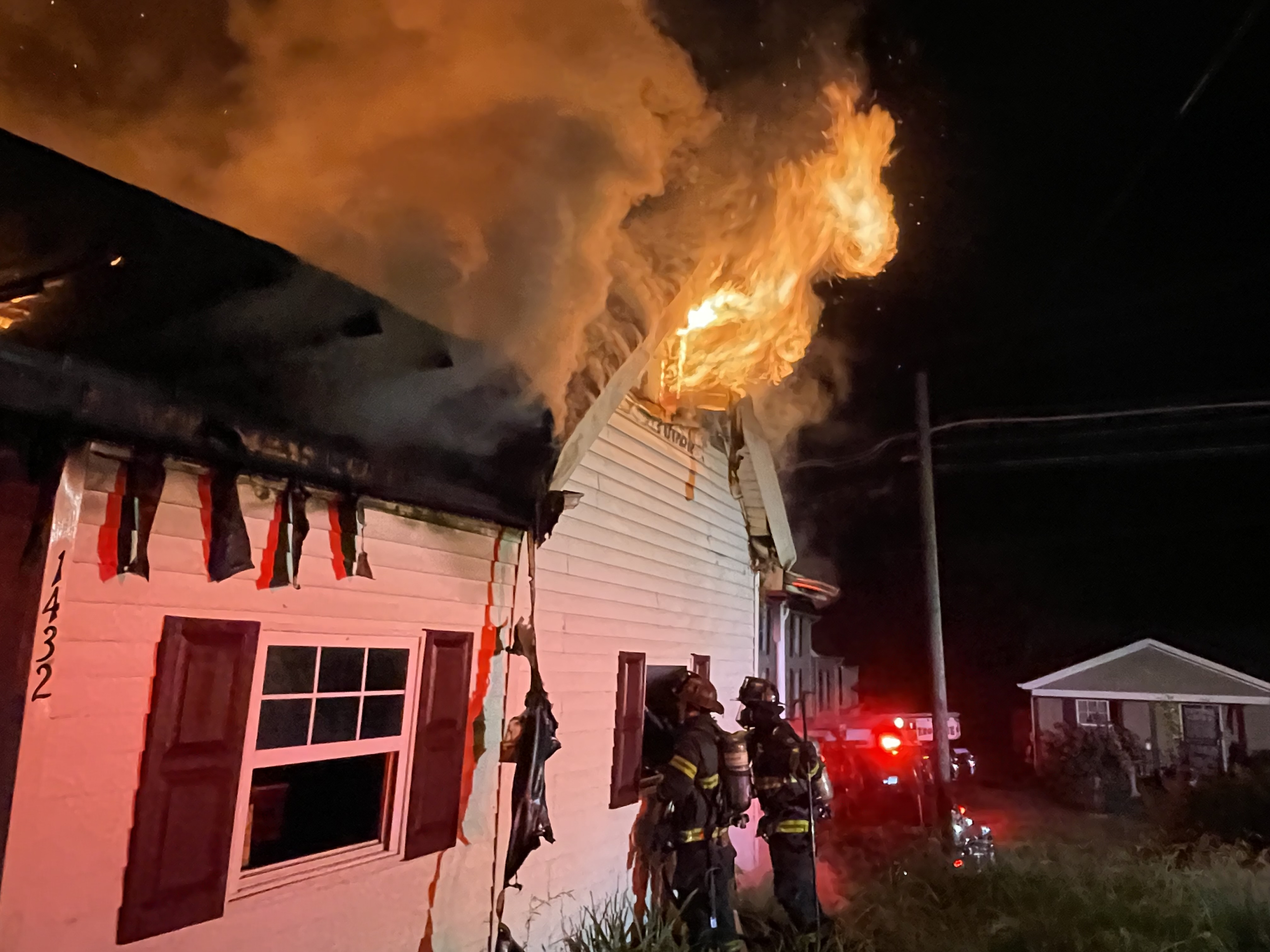 Home a ‘Total Loss’ Following Early Morning Blaze on West 5th Avenue, Knoxville Fire Says