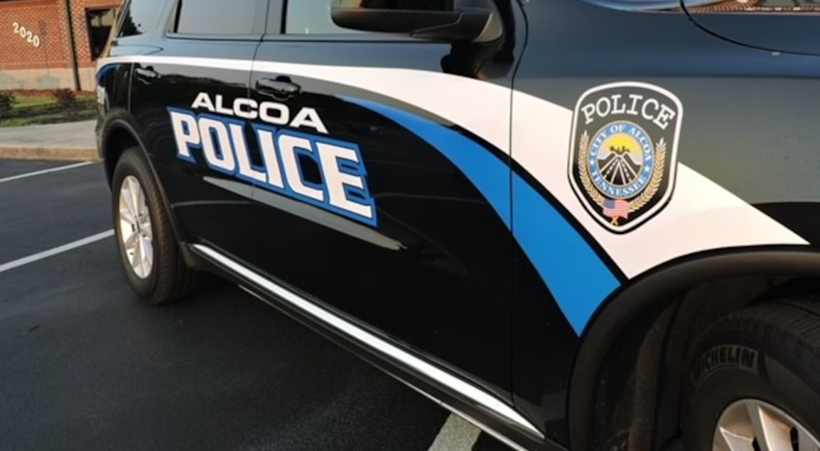 An Investigation is Underway after a Fatal Crash on Alcoa Highway