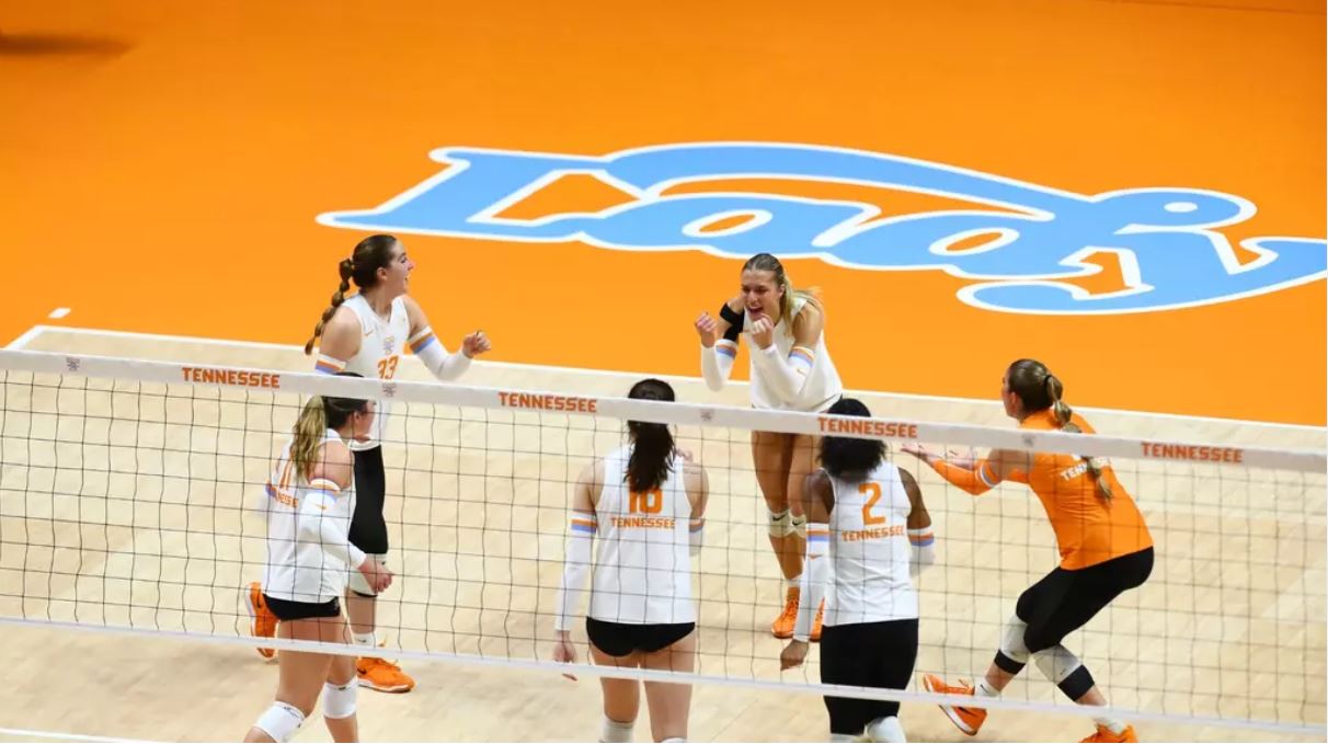 #20 Lady Vols Open SEC Play with Win Against Alabama