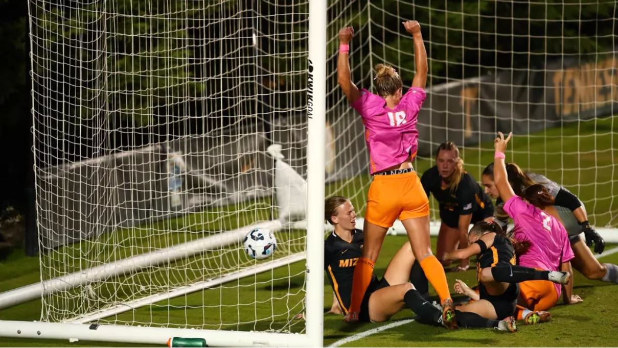 Thomas’ 40th Career Goal Propels Tennessee to 1-0 Victory Over Missouri