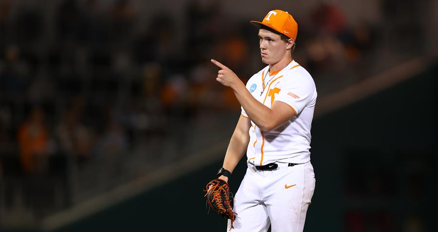 Doyle Dominates as #14 Vols Open Regional Play with Convincing Win Over Miami