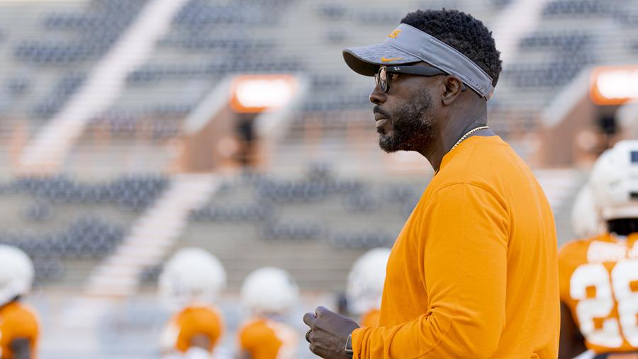 #24/18 Vols Ready For Season Opener