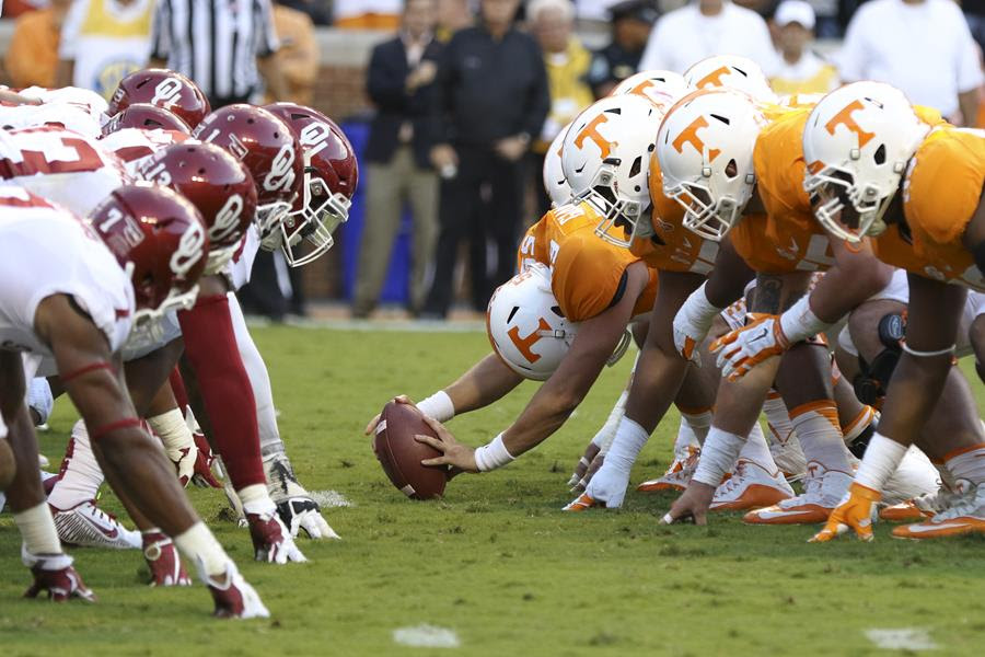 Tennessee, Oklahoma Announce Football Series