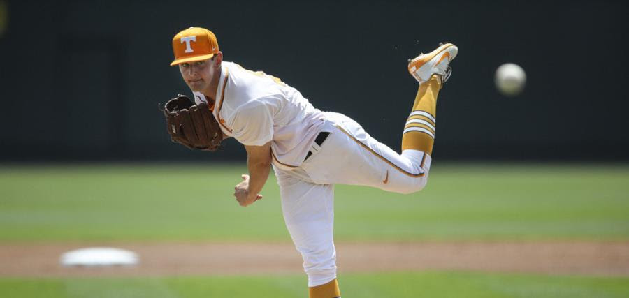 UT falls to #10 Auburn 8-1, loses the series; Vols 18-15 and 4-11 in SEC