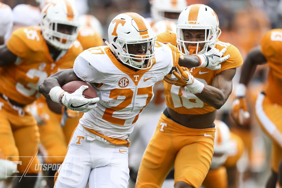 Recap, stats, notes from UT’s DISH Orange & White Game