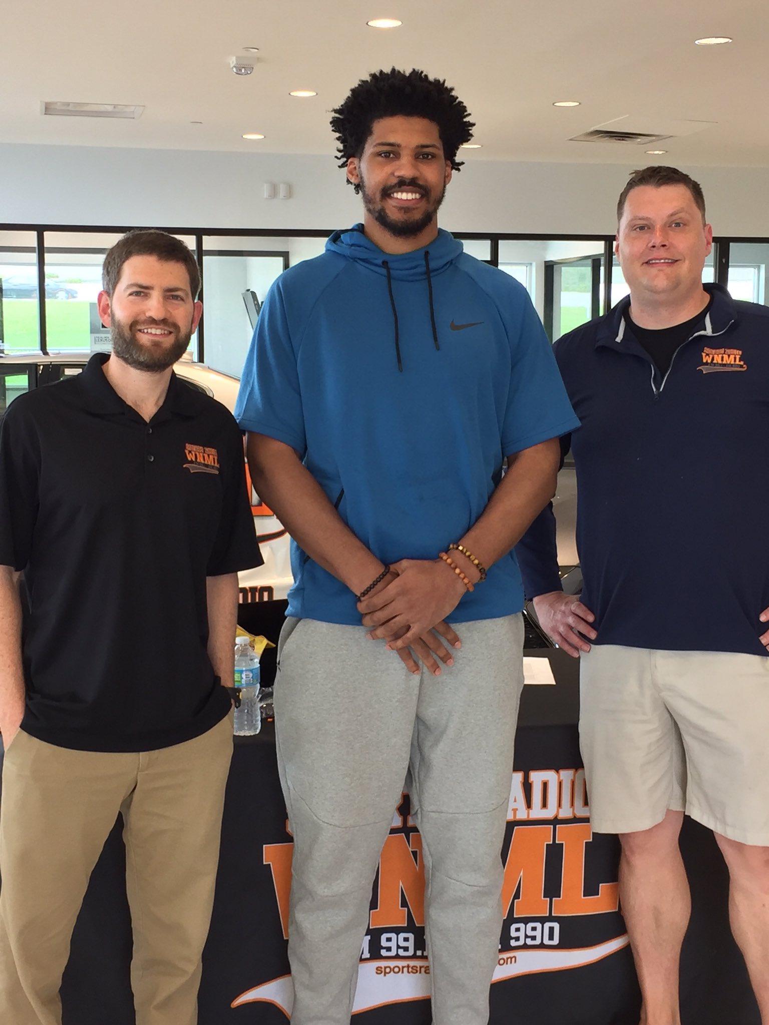 VFL Jarnell Stokes sits down with Josh and Will