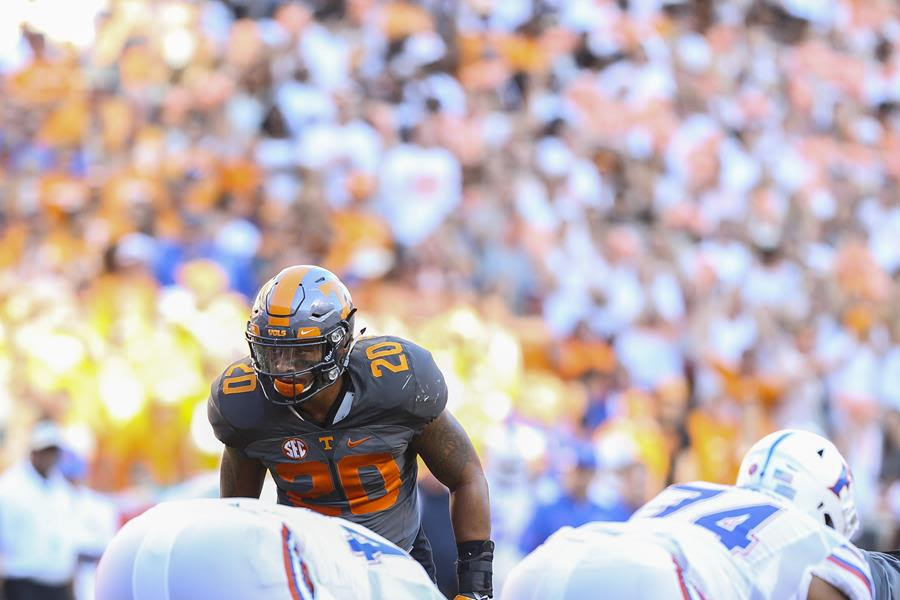Tennessee-Florida Game Set for 3:30 p.m. On CBS