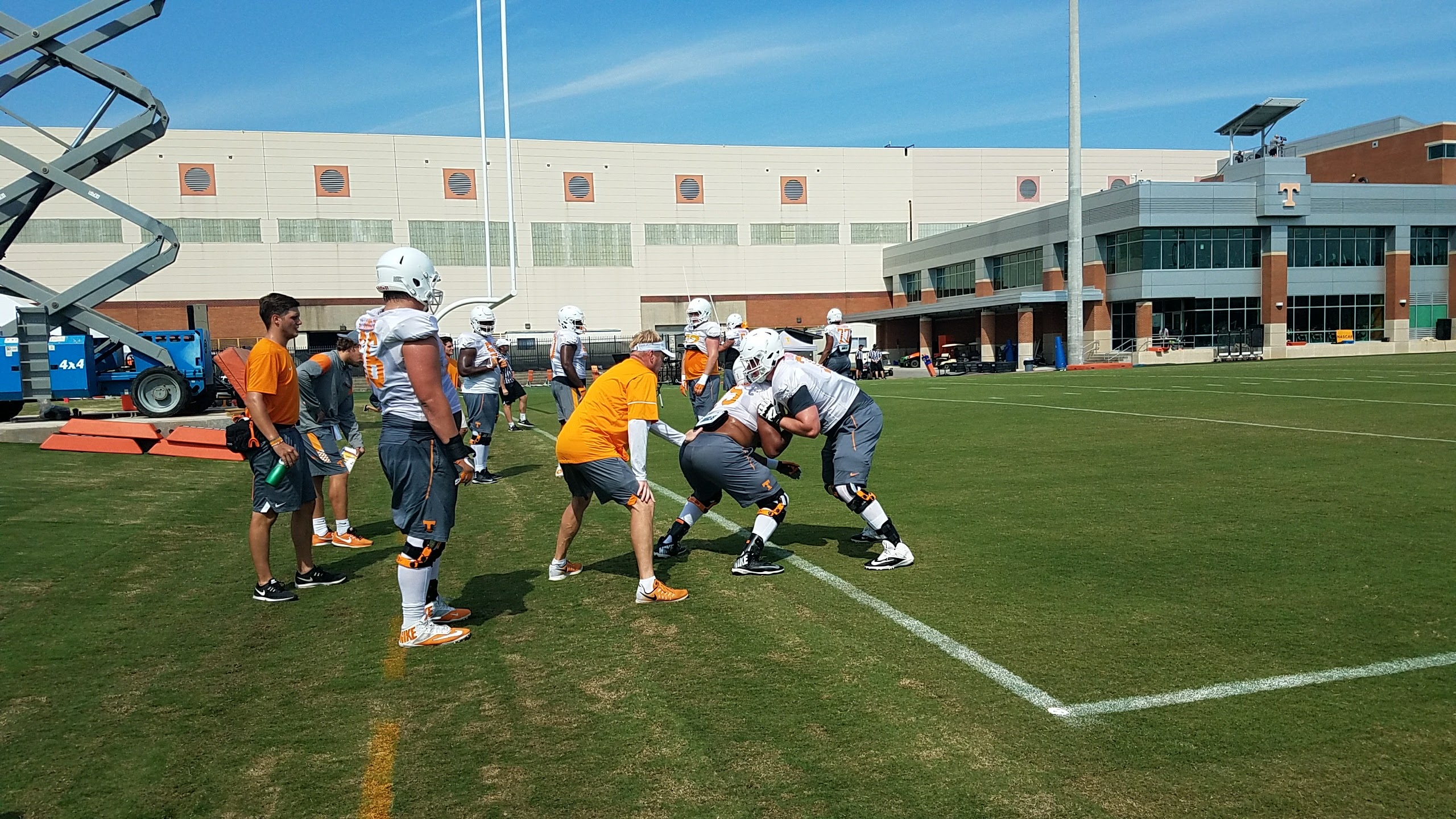 Vols Camp Report: UT Features Physicality and Versatility in the Trenches