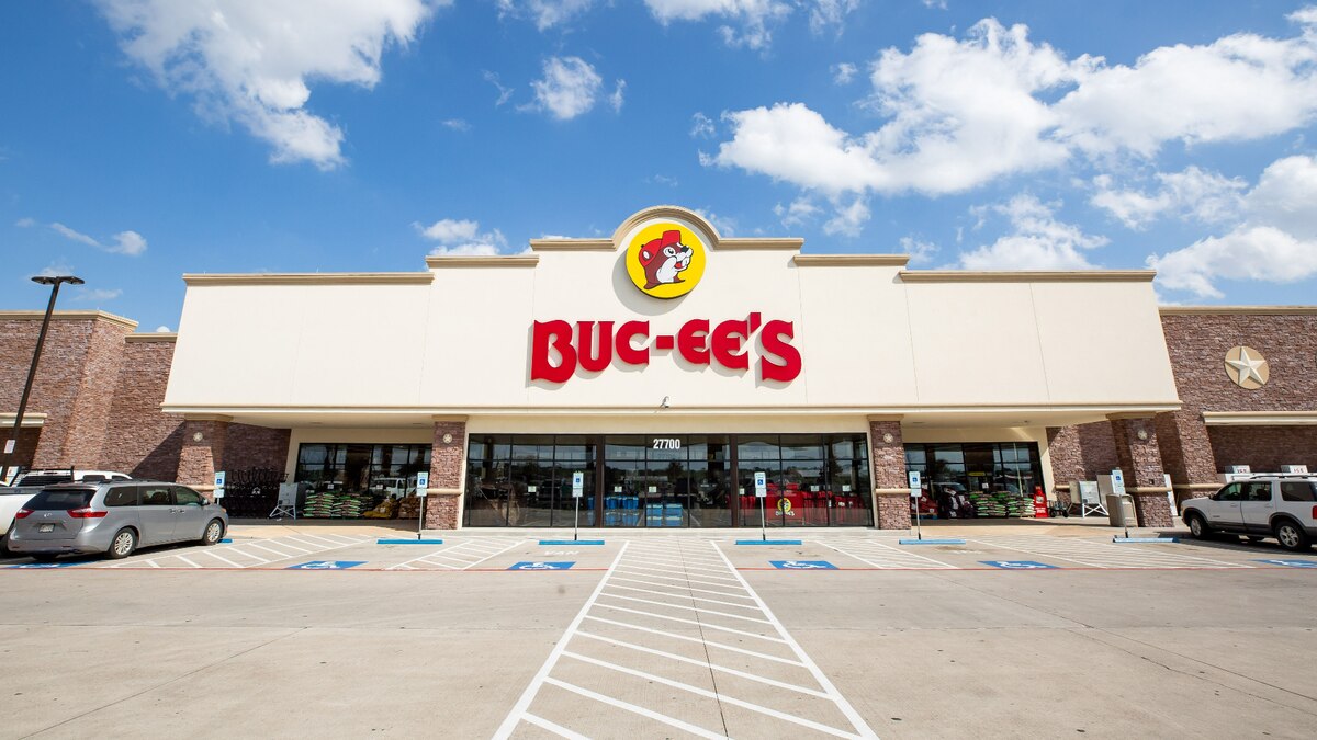 “A cool place to be,” Buc-ee’s Sevierville Location to Open Soon