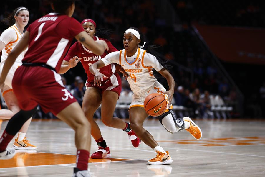 Highlights/Photos/Postgame/Stats: No. 7/9 UT Opens SEC Play With 62-44 Win Over Alabama