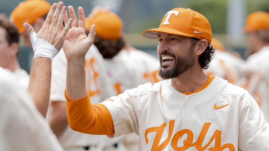Vitello Named Coach of the Year, Seven Vols Earn All-America Honors from Perfect Game