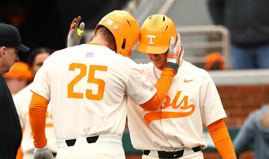 Stats/Story: Burke Homers Twice as No. 3 Vols Cap Series Sweep of Dayton with 6-0 Shutout