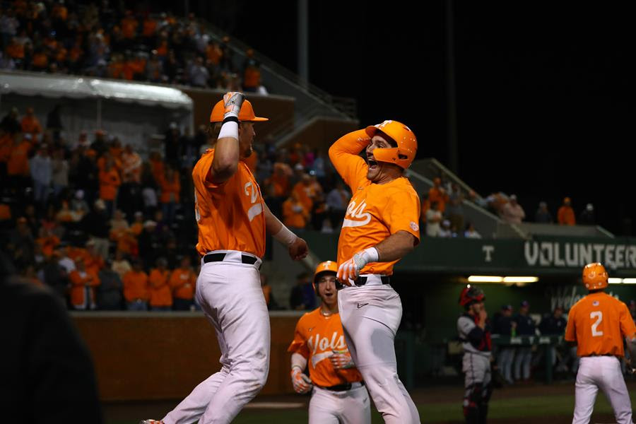 Stats/Story: Late Power Surge Lifts #2/3 Vols to Series-Clinching Win Over Zags