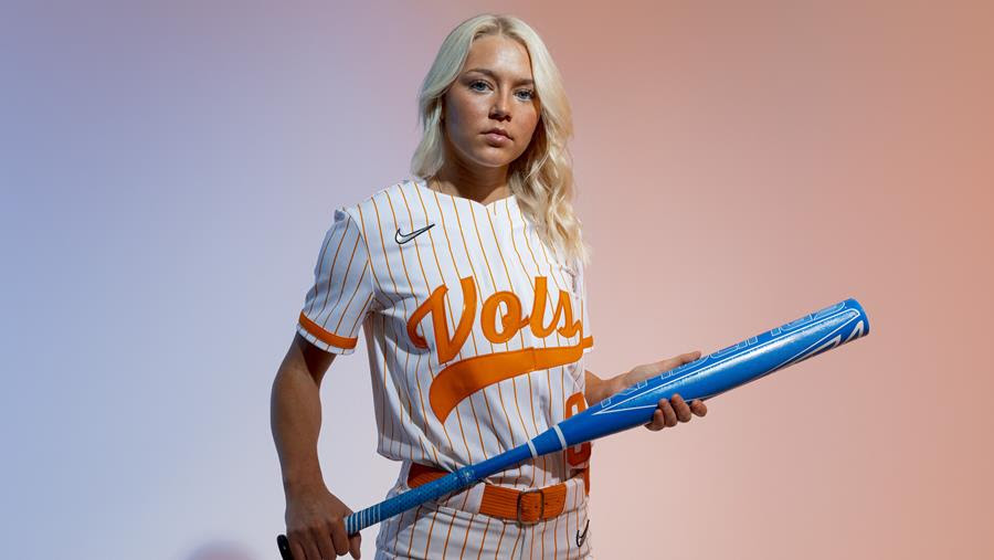 Softball Preview: #4/7 Tennessee Opens SEC Play Against Ole Miss