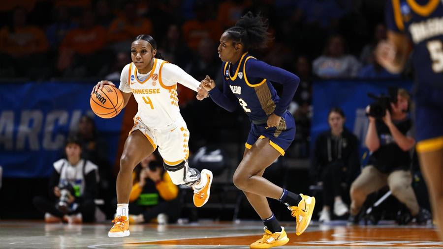 Highlights/Postgame/Stats/Story: Lady Vols Rout Toledo, 94-47, Advance To 36th NCAA Sweet 16