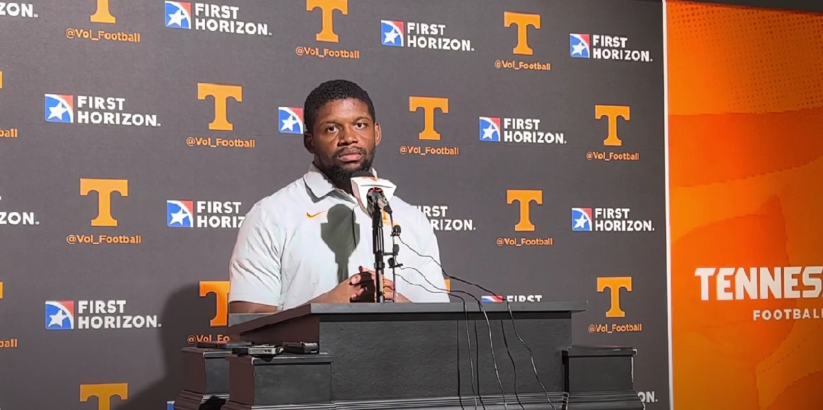 WATCH: Jabari Small talks improvements, RB room and UT defense