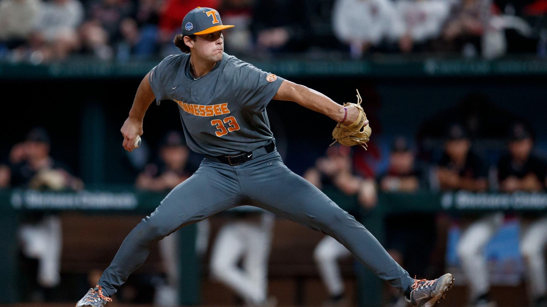 #5/9 Vols Post Opening Day Victory Over #18/21 Red Raiders