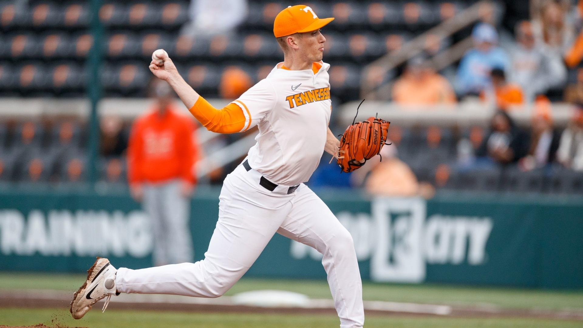 CAUSEY SHOVES, #7/8 VOLS HOMER FOUR TIMES IN WIN OVER BGSU