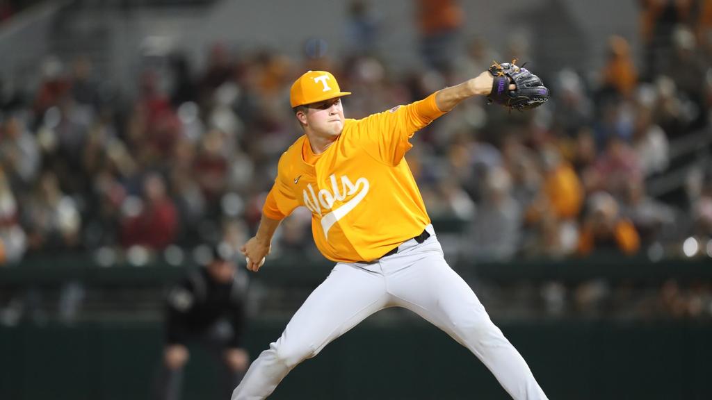 WIN STREAK ENDS AT 17 AS #5/5 VOLS FALL TO #12/14 CRIMSON TIDE, 6-3