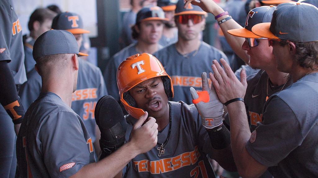 TOP-RANKED VOLS RALLY LATE TO WIN SERIES OPENER ON WEST END