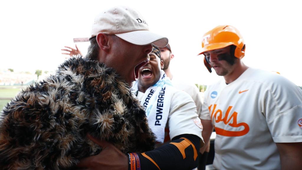 #1 VOLS SLUG THEIR WAY PAST #22 SOUTHERN MISS TO ADVANCE TO FOURTH STRAIGHT SUPER REGIONAL