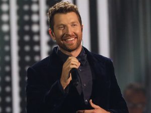 Brett Eldredge Scores 7th No. 1 Single With “Love Someone” [Watch Him Celebrate With Dad]